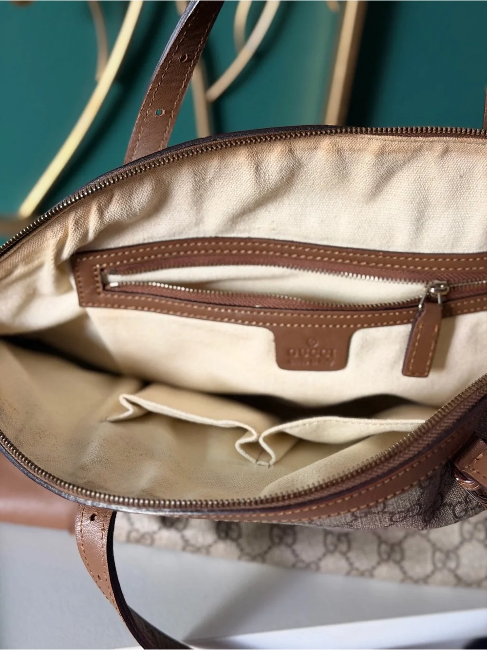 Gucci GG Supreme Dome Bag
